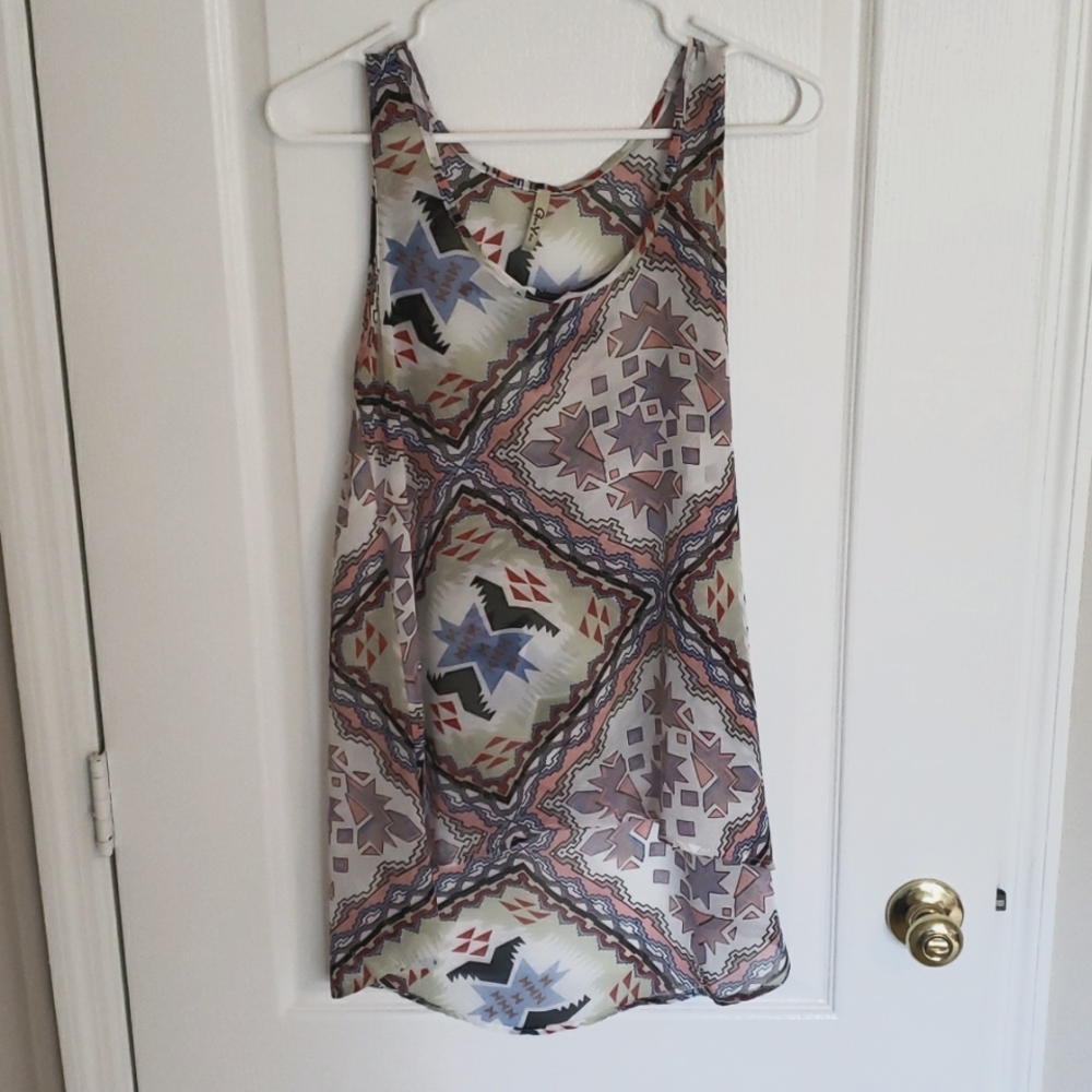 Multicolor high low tank top, size M